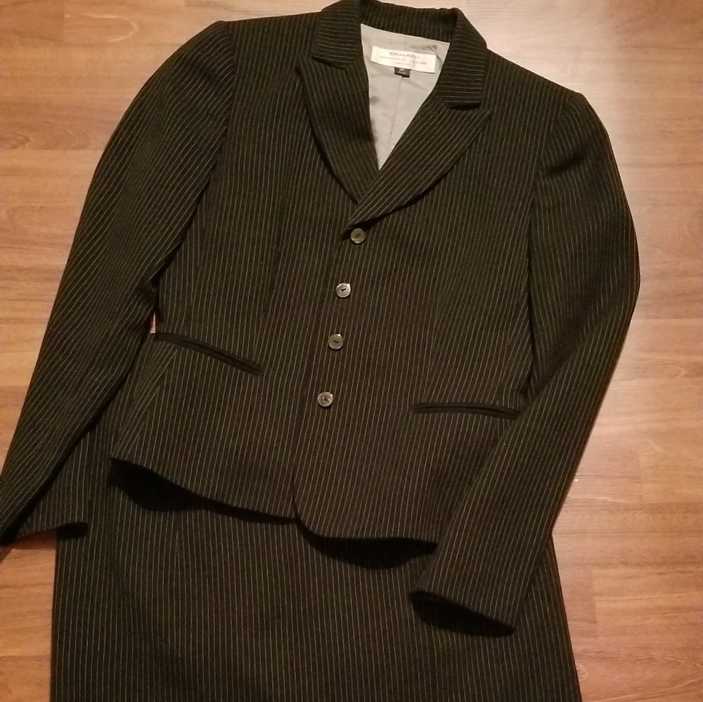 Tahari Women's Pinstripe Suit
